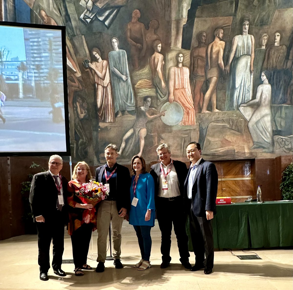 Wrapping up the Human Genome meeting in Rome! @humangenomeorg Ada Hamosh @JohnsHopkins did a brilliant job as President. Proud to be on the international scientific committee!