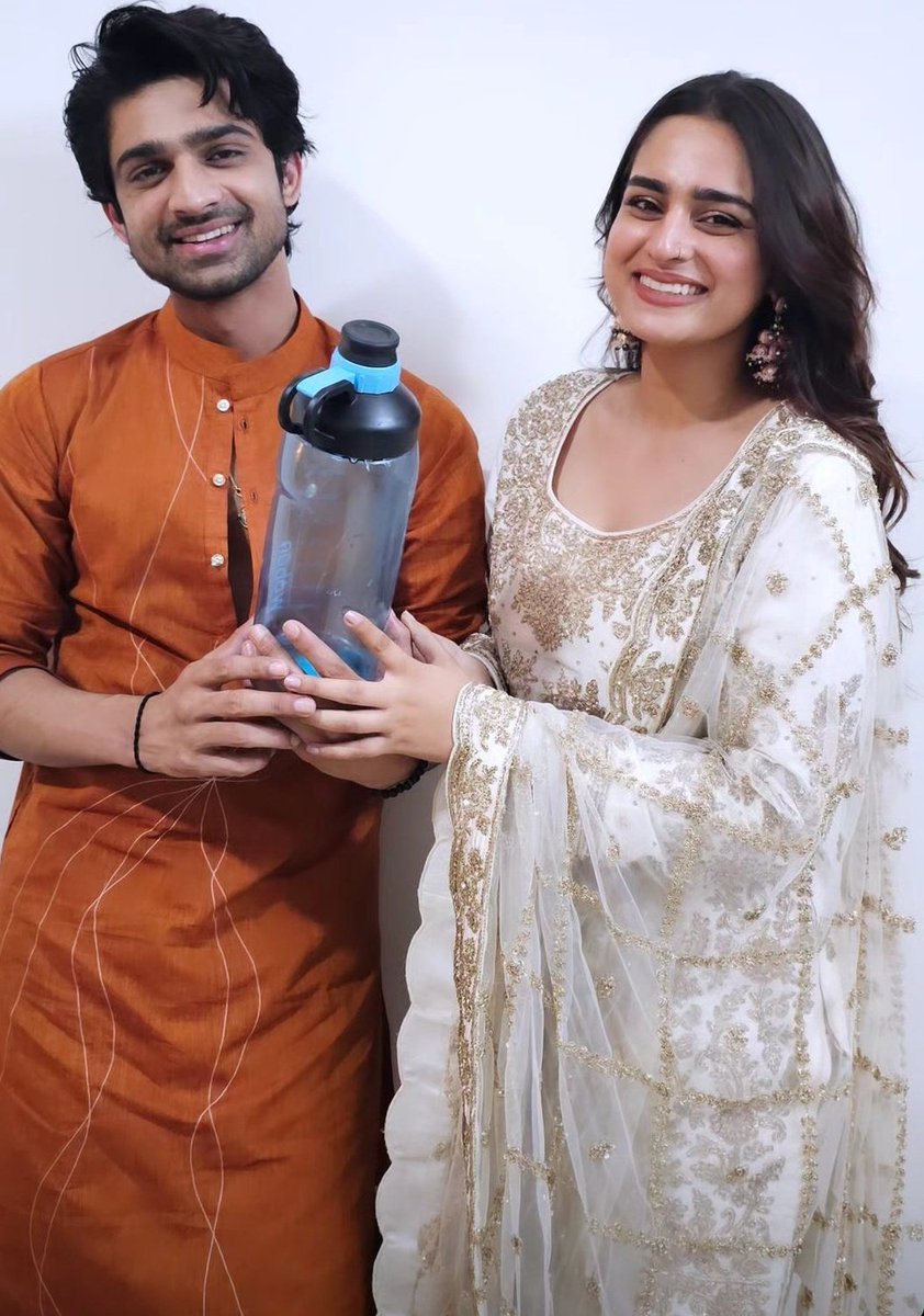 Are you excited for Abhishek Kumar and Ayesha Khan's Khaali Botal? 💥😍💜 #glamsham #AbhishekKumar #AyeshaKhan #KhaaliBotal #musicvideo @Abhishekkuma08