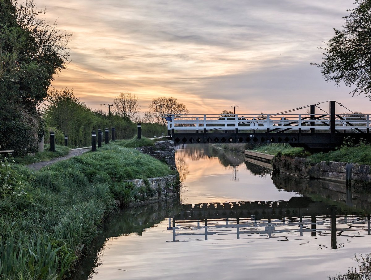 Semmington swing bridge