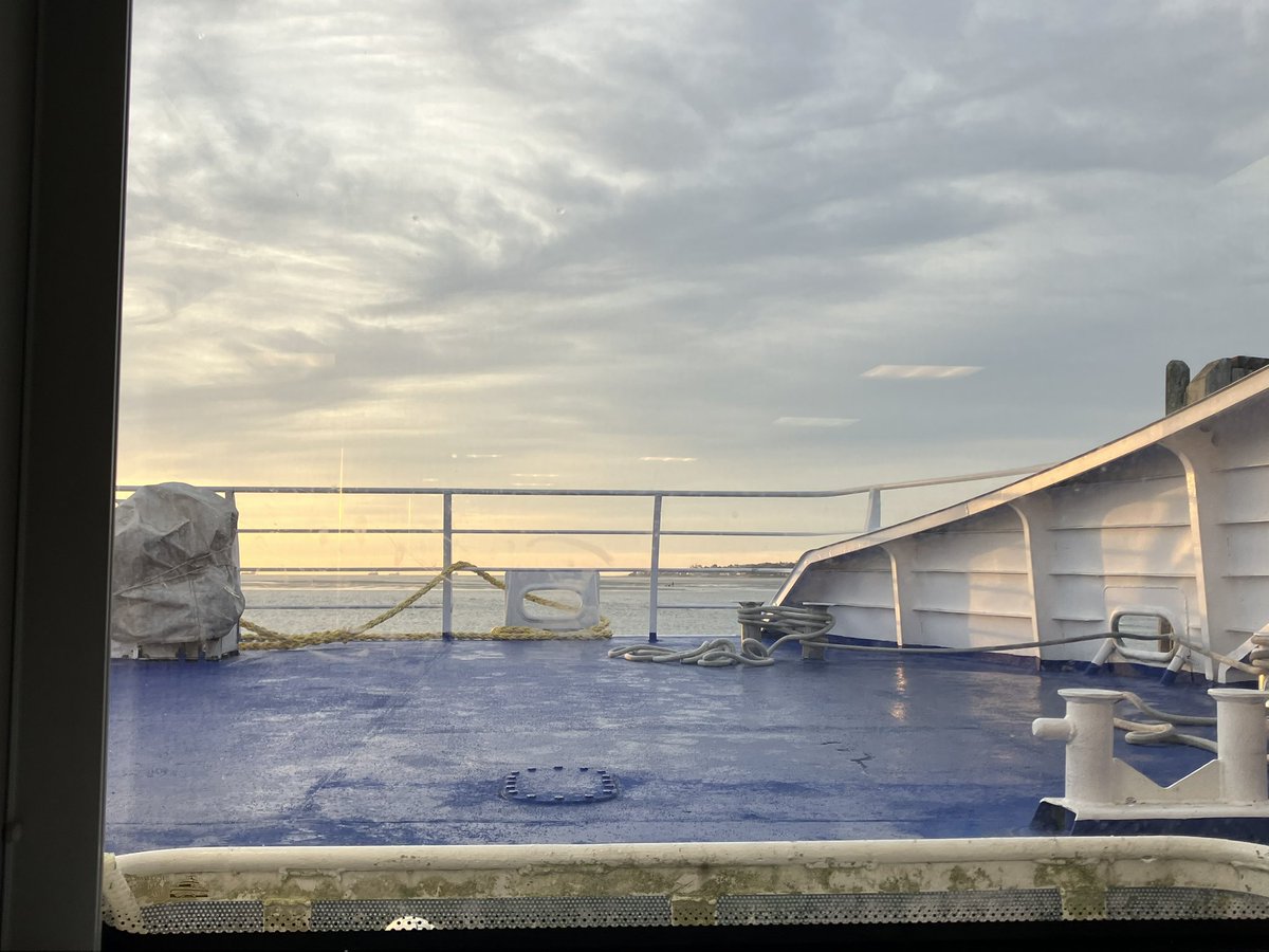 helenhopper1's tweet photo. Beautiful morning and an early boat to join the marvellous team @C8_Consulting for the day! https://t.co/5qP2F7k8Vy