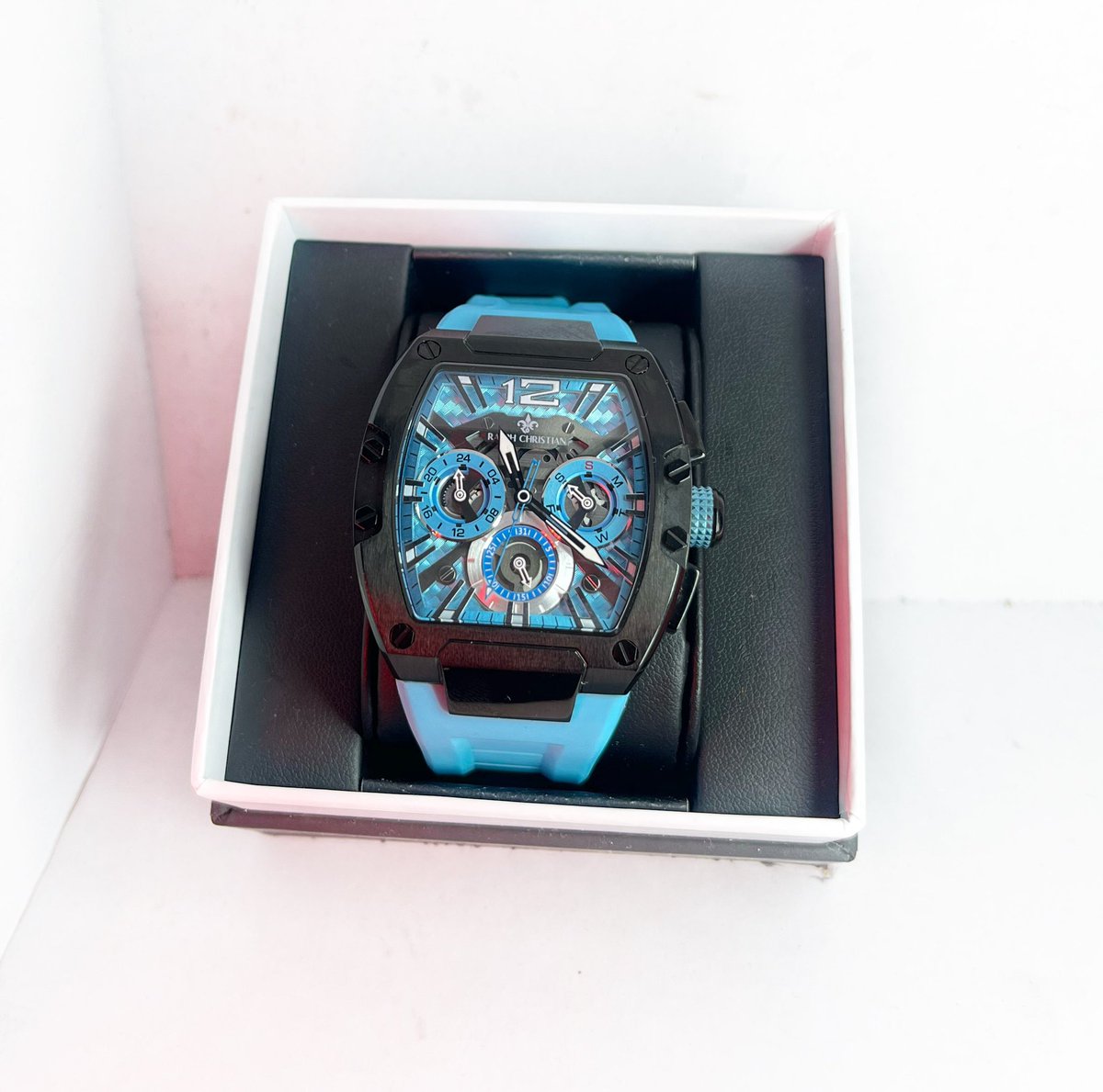 Ralph Christian Intrepid. Artic Blue. Pre-owned ( worn only once ) In pristine condition. Comes with box and papers. Available to be delivered instantly. N310,000.