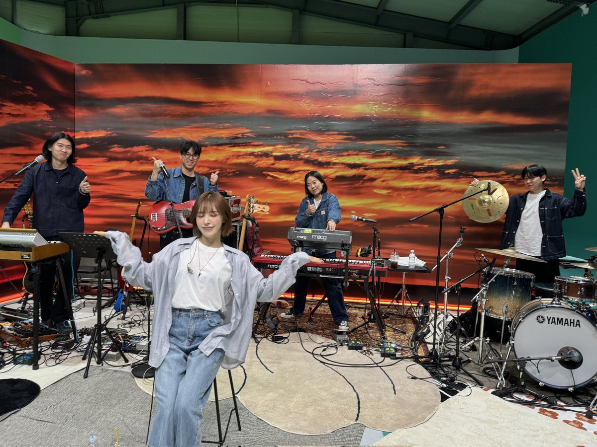 Red Velvet tweet media