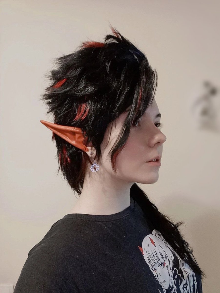 nidel_cosplay's tweet photo. Well, now I'm working on #karlach cosplay
LOVE HER SO MUCH
I hope that this project will be awesome

#BaldursGate3 #BaldursGate #cosplay https://t.co/R24VeAnuhi
