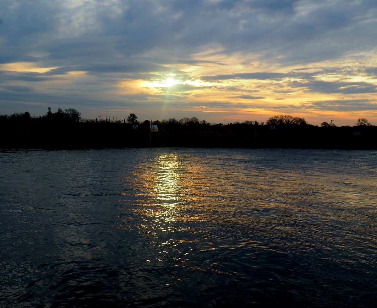 Sun up at Acle Bridge #norfolkbroads. Looking forward to another warm day heading upstream towards Wroxham. Home tomorrow.