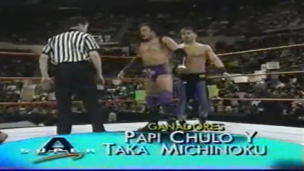 #VIDEO 🎞️

Match of the Day: El Hijo del Santo & Negro Casas 🆚 Papi Chulo & TAKA Michinoku (1999). 🇺🇸

Click on the link to watch this full match ➡️ luchacentral.com/match-of-the-d…

#LuchaCentral #WWF #WWE #LuchaLibre #ProWrestling #プロレス 🤼‍♂️  

➡️ LuchaCentral.Com 🌐
