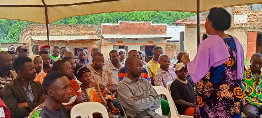 Yesterday we concluded the first phase of the grassroots Mobilization Activities in Bunyangabu District with meetings in Kateebwa Sub County and Kyamukube Town Council. The team was joined by Hon. @WinnieKiiza and today the Team proceeds to Hoima District & Hoima City.