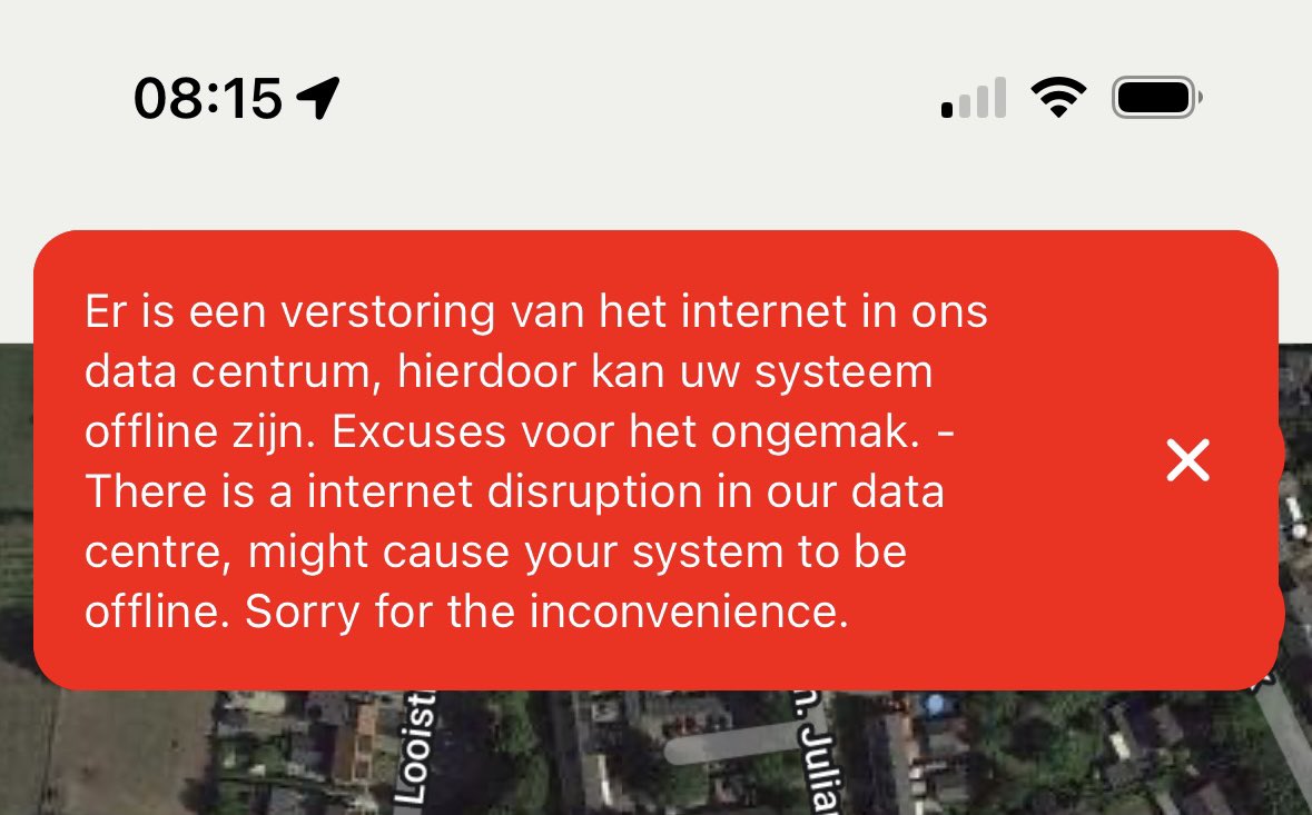 Hanzi68's tweet image. Eerst een lange storing bij @eboekhouden , deze week, en nu bij Moving Intelligence. Beide verwijzen naar #datacentrum. Toeval of niet?