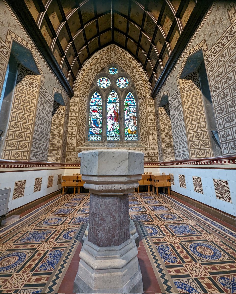 Fabulous tiling and font in baptismal area in St Mary's Cathedral Killarney Kerry 

#fontsonfriday #Friday #churchesoftwitter #stainedglass #architecture