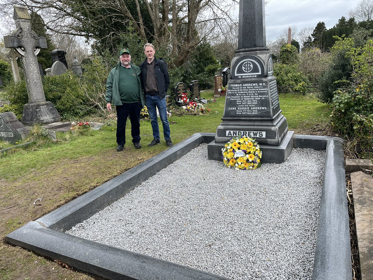 The west Belfast grave of ‘fridge’ scientist Prof Thomas Andrews - who died in 1885 - has finally been restored. Great work by Grave Concern Ireland. 👏 bbc.co.uk/news/uk-northe…