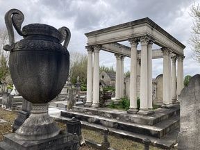 🌍 18 April is the International Day for Monuments and Sites, known as World Heritage Day. Join us on Sunday, 14 April, for a special walk to reveal the rich heritage of Willesden Jewish Cemetery, its monuments and the amazing people who shaped history. buff.ly/4cOOwsG