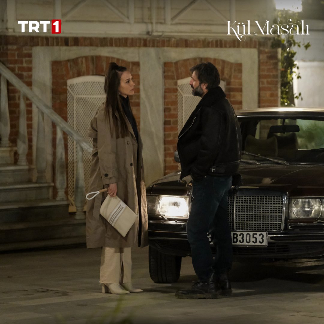 Bilge, Cemil’e karşı biraz yumuşadı gibi… 👀 #KülMasalı <a href="/trt1/">TRT 1</a>