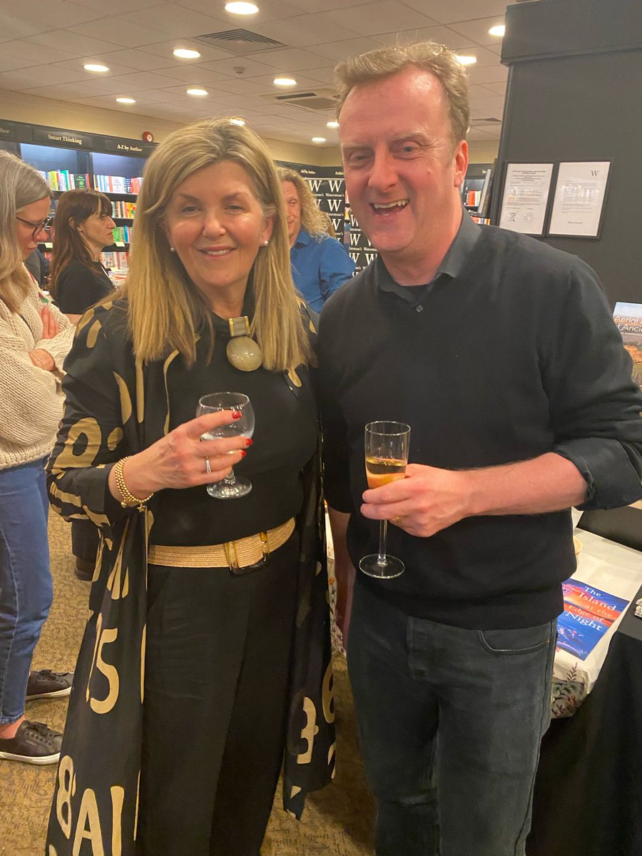 Fantastic book launch last night for the incredible @theLucyStrange 🧡 Bumped into @markstay too🥳