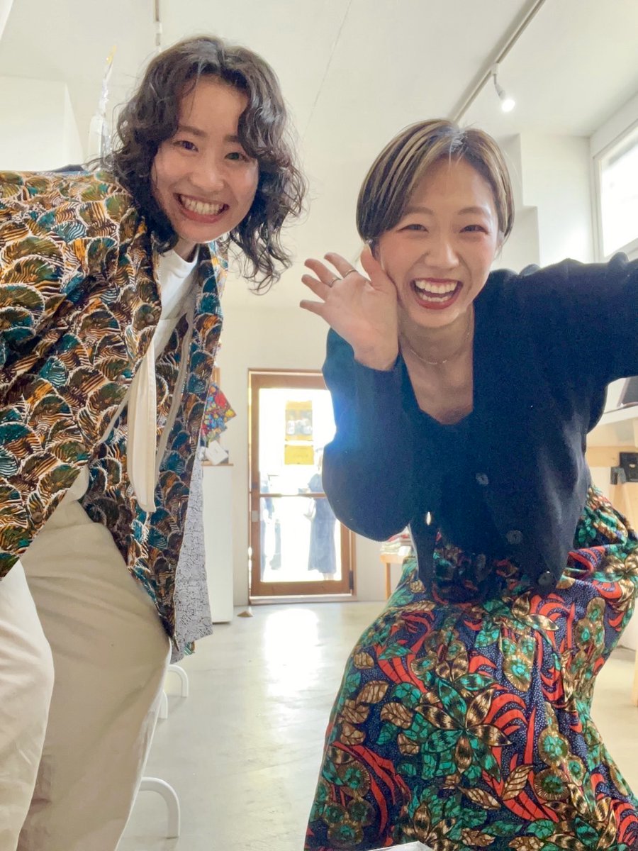 RAHA_KENYA's tweet photo. 名古屋POPUP、1日目OPENします🎉🙌🏿

早くも並んでくださっているお客さまが😳🧡嬉しいです！

< 開催日時 > 
✔︎ 4月12日(金) 15:00~18:00  
✔︎ 4月13日(土) 11:30~17:00
 ✔︎ 4月14日(日) 11:30~17:00

  < 場所 > 
上前津駅徒歩5分
📍https://t.co/I5gmjj3cJ4

ご来店、お待ちしております💃🏿🫶🏿 https://t.co/yYsvALtN1F
