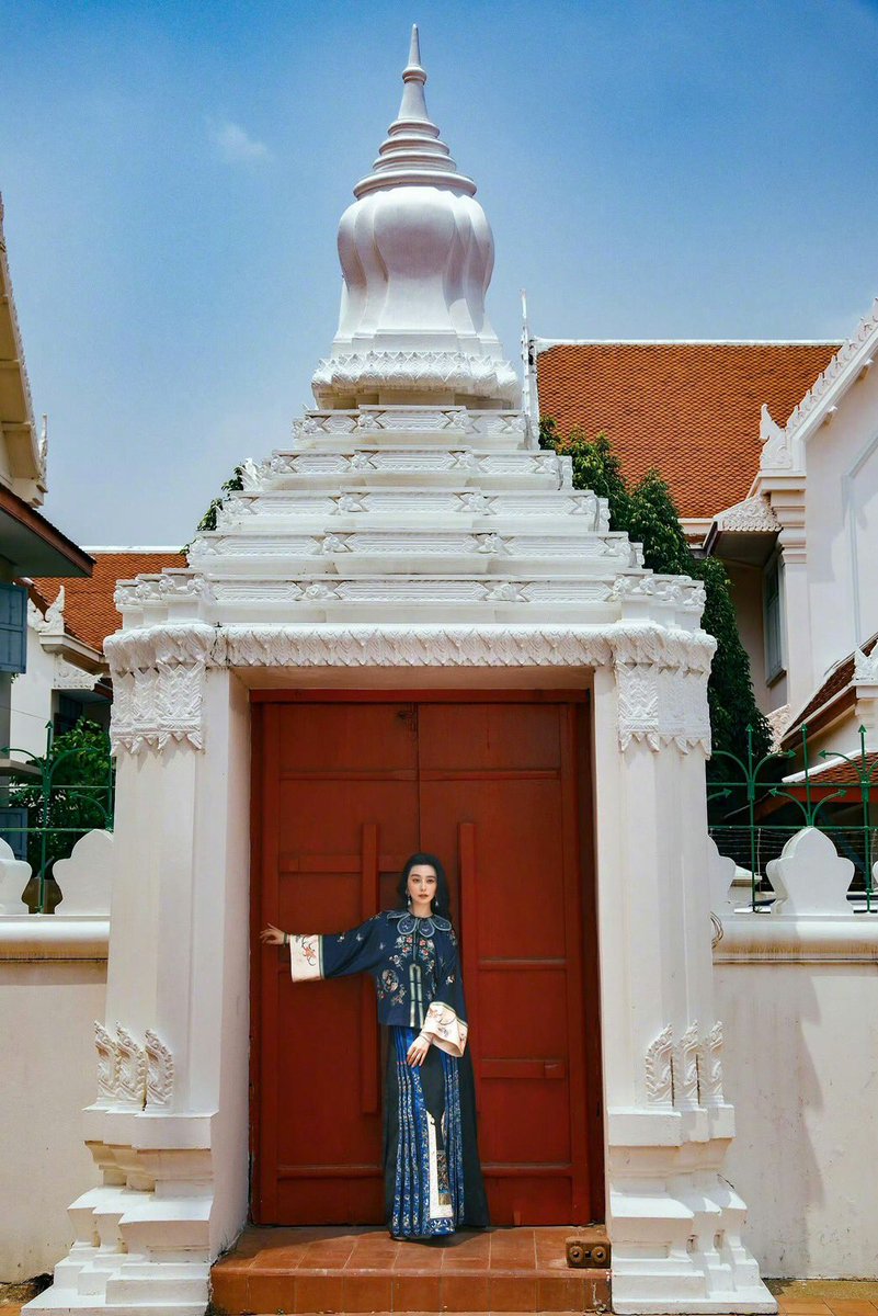 SkyPinky1's tweet photo. งามที่สุด
#ฟ่านปิงปิง #FanBingbing https://t.co/rBaQD0GTPu