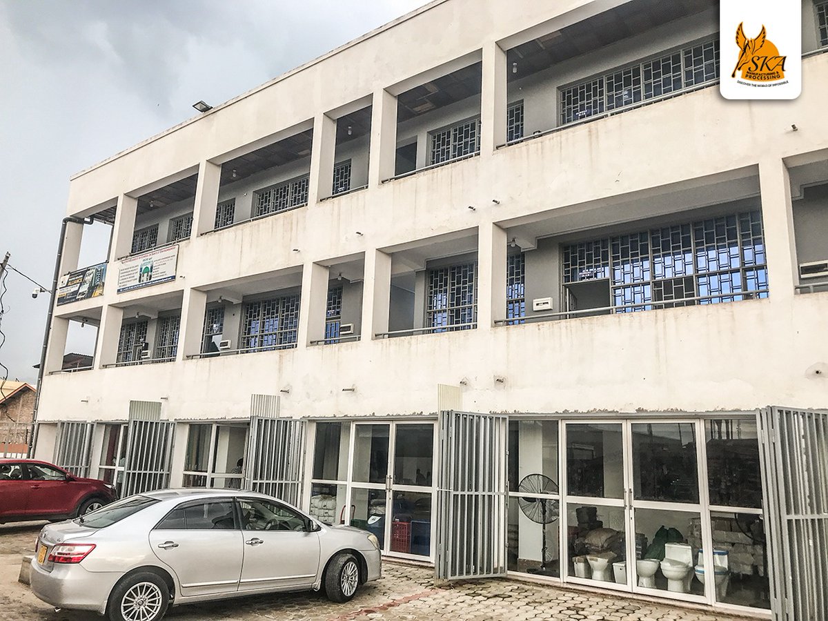 Kaze mwirabire za bureaux nziza dupangisha kugiciro ciza.
Quartier Asiatique Avenue Songa N010.
en face Beta Gas et à coté de garage moto sanili.
Tél pour plus d'infos:22281315/62866813
#Bujumbura_Burundi #burundionthemap #fbposts #onrent.