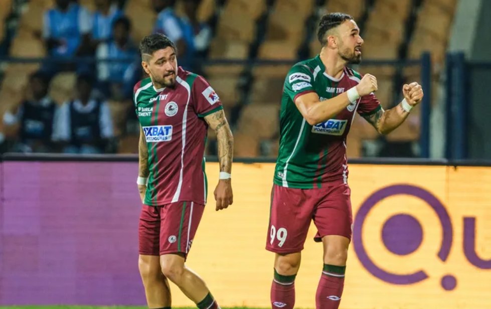 j_das2000's tweet photo. We have beaten Bengaluru and now we are just one step closer to winning the Shield, can we do it? 
#ISL10 #JoyMohunBagan #IndianFootball https://t.co/Ww9MGbZGfk