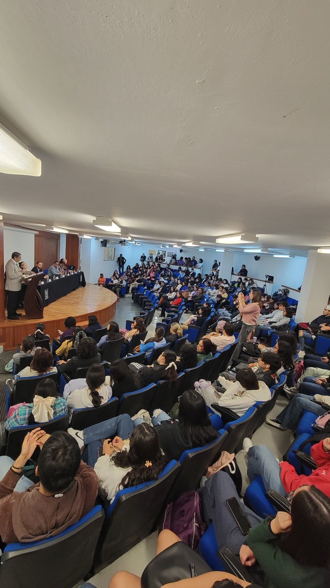 UaslpPsicologia's tweet photo. 🎉Hoy dimos inicio a los festejos por el 10 aniversario de la carrera de Psicopedagogía con Énfasis Disciplinar.
En un evento lleno de emoción, celebramos una década de logros, aprendizajes y crecimiento.
¡Invitamos a todos y todas a participar y a ser parte de esta celebración ! https://t.co/WCJCVMja8g