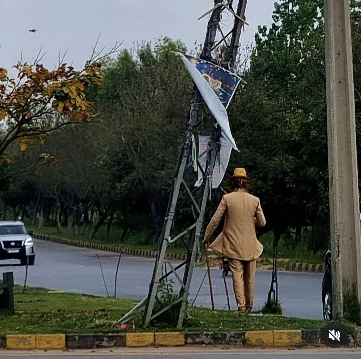 On the first day of Eid, Golden Man was still working his craft diligently