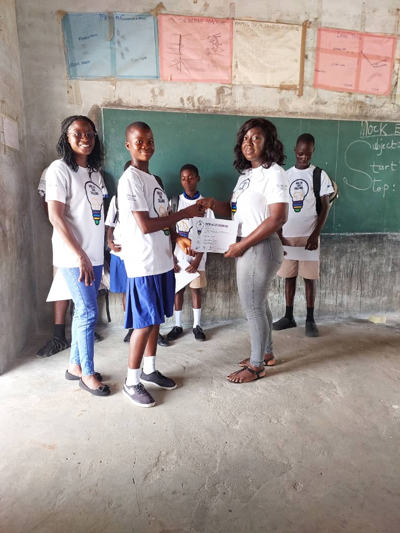 Foundation_DO's tweet image. Hats off to the outstanding project from the Dawa Presby School team.

As 2nd Runner-up winners in the 2023 AfriCAN Code Challenge, they received branded school bags, T-shirts, and valuable STEM materials.

#STEM #Education #AfriCANCodeChallenge