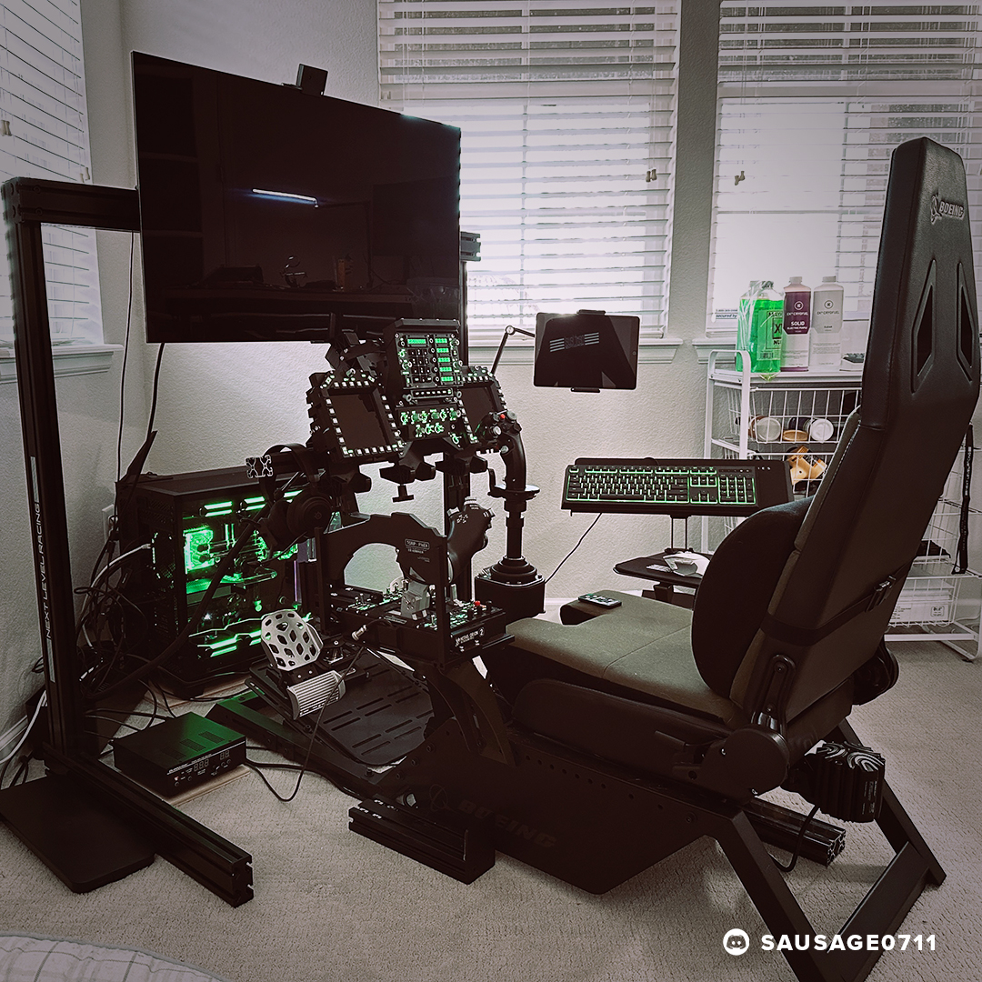 ✈️ Check out this insane Flight Sim Cockpit using our Flight Simulator Boeing Military Edition! Would you have this in your house? Get yours! nextlevelracing.com/products/boein… #NextLevelRacing #FlightSimulation #BoeingPartner