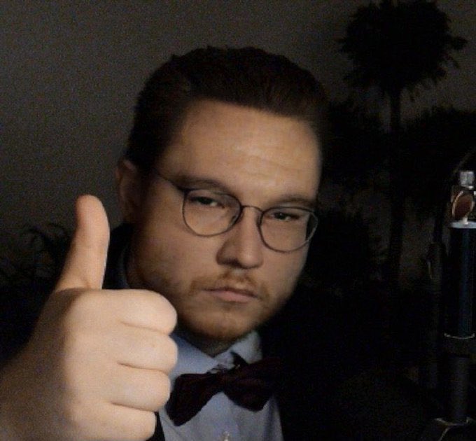 HowLateWasOhnePixel tweet media