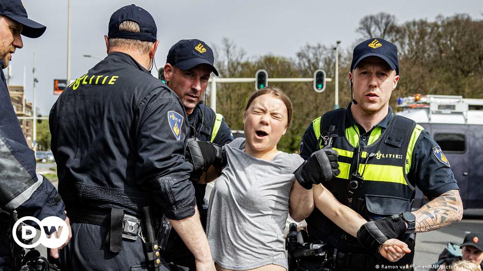 'Peaceful Protest is a basic right. A government that prevents this with violence, as on Saturday on the A12, falls short, three scientists from Scientist Rebellion argue in an open letter to the major of The Hague.' @ScientistsX @ScientistRebel1 @SR_Netherlands #ClimateEmergency