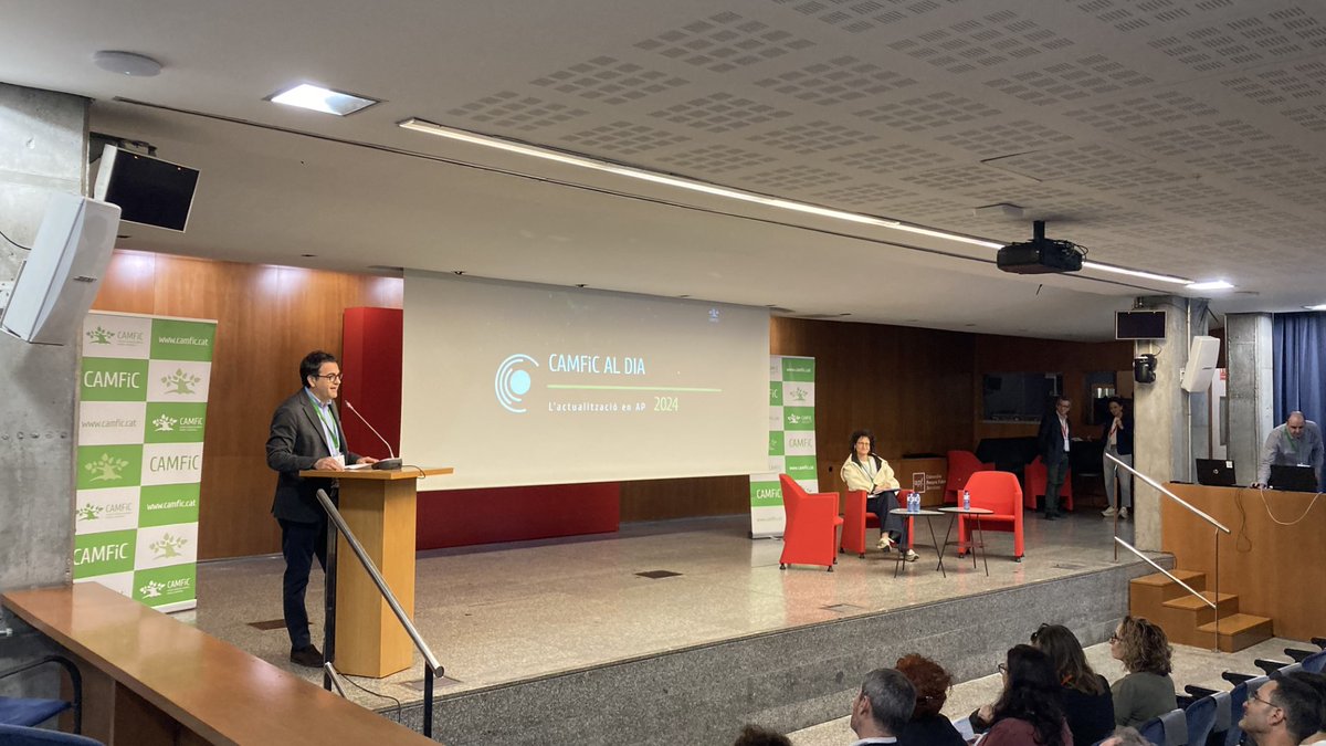 📍Acte inaugural de #CAMFiCalDia 'Tenim un llegat, un acte de responsabilitat per transmetre el que som, el que és l'Atenció Primària.' comenta @A_SisoAlmirall, President de la #CAMFiC