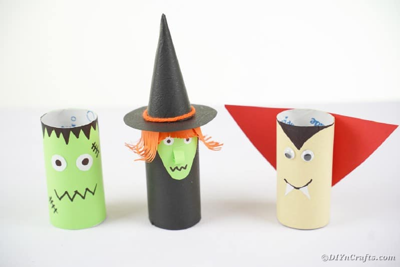 Easy Halloween Paper Crafts

#halloweenpaper #halloween #vintagehalloween #instadaily #halloweendiy #halloweenlove #halloweencraft 

5minscraft.com/paper-crafts/e…