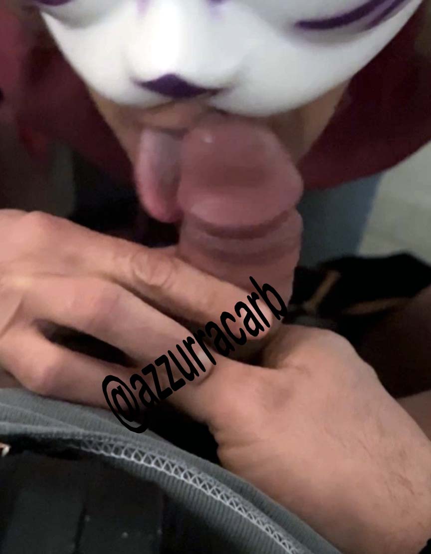 fellatio...sottomissione o potere? video qui ➡️onlyfans.com/azzurra_feet @Liberareole22 @ILCLUBDELLECURV @TuoiSelfie @verde1122_ @italianclubita2 @Fighedaurloo @ClubTroie @Porcellandia @CoupleRt2 @TMilf91 @selfieamatoria1 @PiediniPassione @chetelodicofare @SFregna @phoenix880306