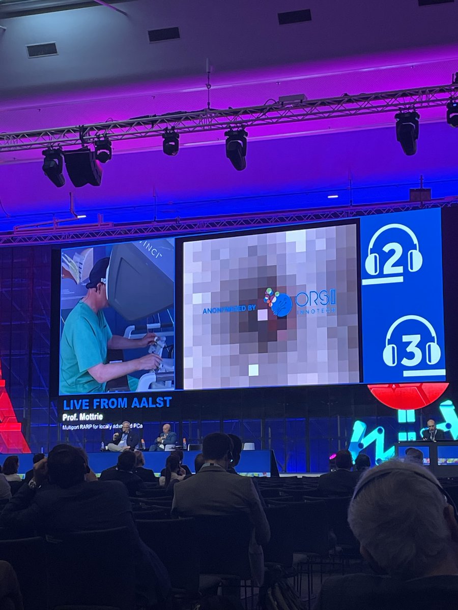 ✨History made at #EAU24✨ 🌍-renowned urologists used #AI-assisted #AR & anonymization tech by @Orsi_Innotech in live #roboticsurgery for >3000 👀 @Ruben_De_Groote & @alexmottrie showcasing #RARP and #RAPN supported with AR by the team of @pidebacker ! ℹ bit.ly/3VWQzFc