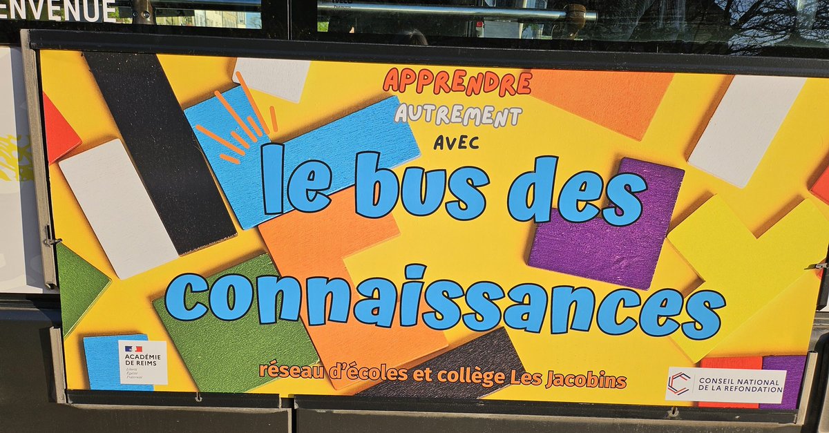 Et c est parti pour la journée inaugurale #busdesconnaissances <a href="/VilledeTroyes/">Ville de Troyes</a> émission de radio <a href="/themeradio/">THEME RADIO</a> #lectureloisirs devant la @prefecture10 avec présence de classes et bien sûr @Canope_10