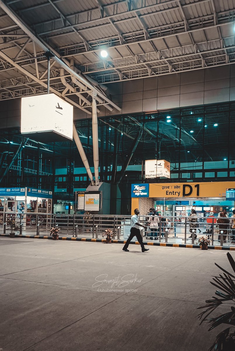 As per media reports, Digi Yatra set to expand to 14 additional airports, including #Bhubaneswar. Efforts underway to enhance user experience & extend the service to international travelers. #DigiYatra #TravelTech #AirportInnovation #avgeek #Odisha