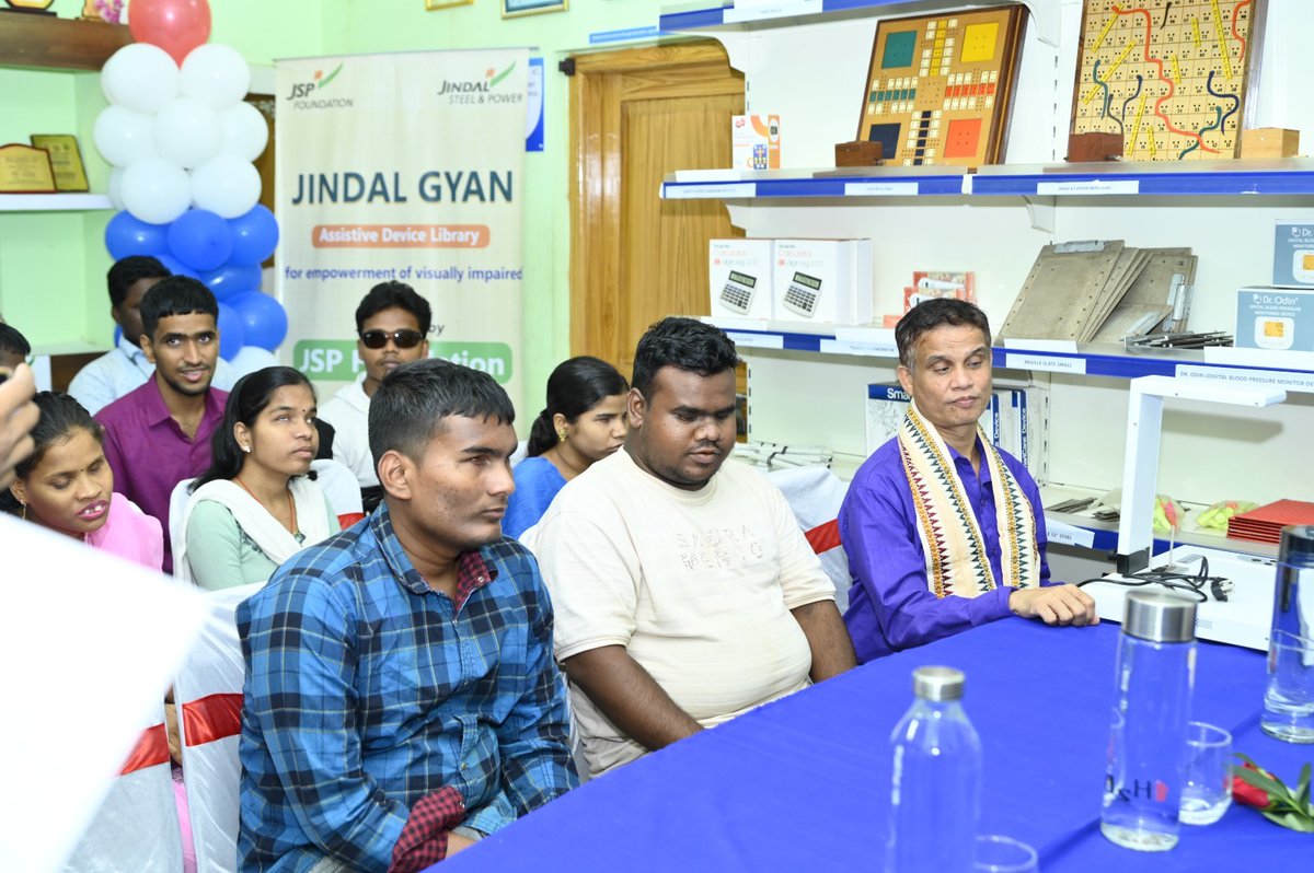 Breaking barriers! #JSPFoundation launched 'Jindal Jnana,' an innovative assistive device library for providing access to cutting-edge assistive devices, fostering inclusivity and independence to empower the visually impaired. The inauguration was graced by esteemed dignitaries…