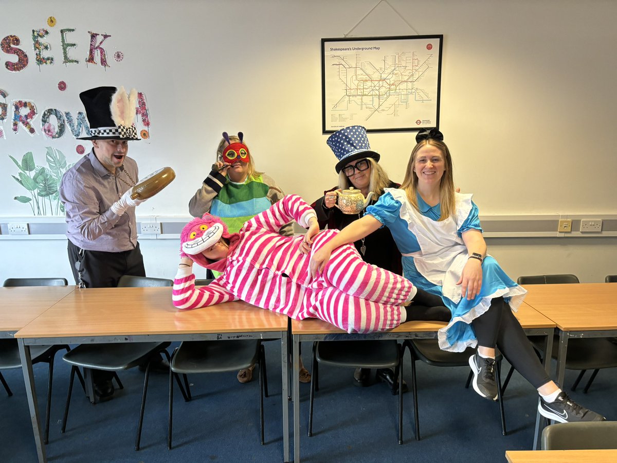 maesteg_drama's tweet image. Time to introduce year 7 to the book that will influence their lessons this summer term. Hope they can find us all on their scavenger hunt this morning… 📚@MaestegSchool @MrDaviesPL