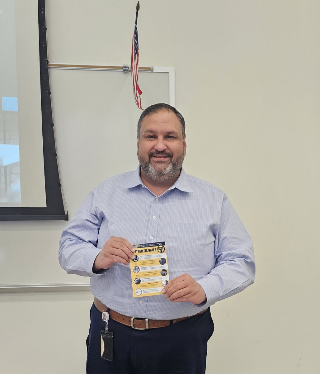 Congratulations to Mr. Telles, Fine Arts Director and Head Band Director, for received the Seguin ISD Matador pin! His contributions to our district in supporting and leading a Fine Arts program are in direct alignment with our district strategic plan. #1Heart1Seguin