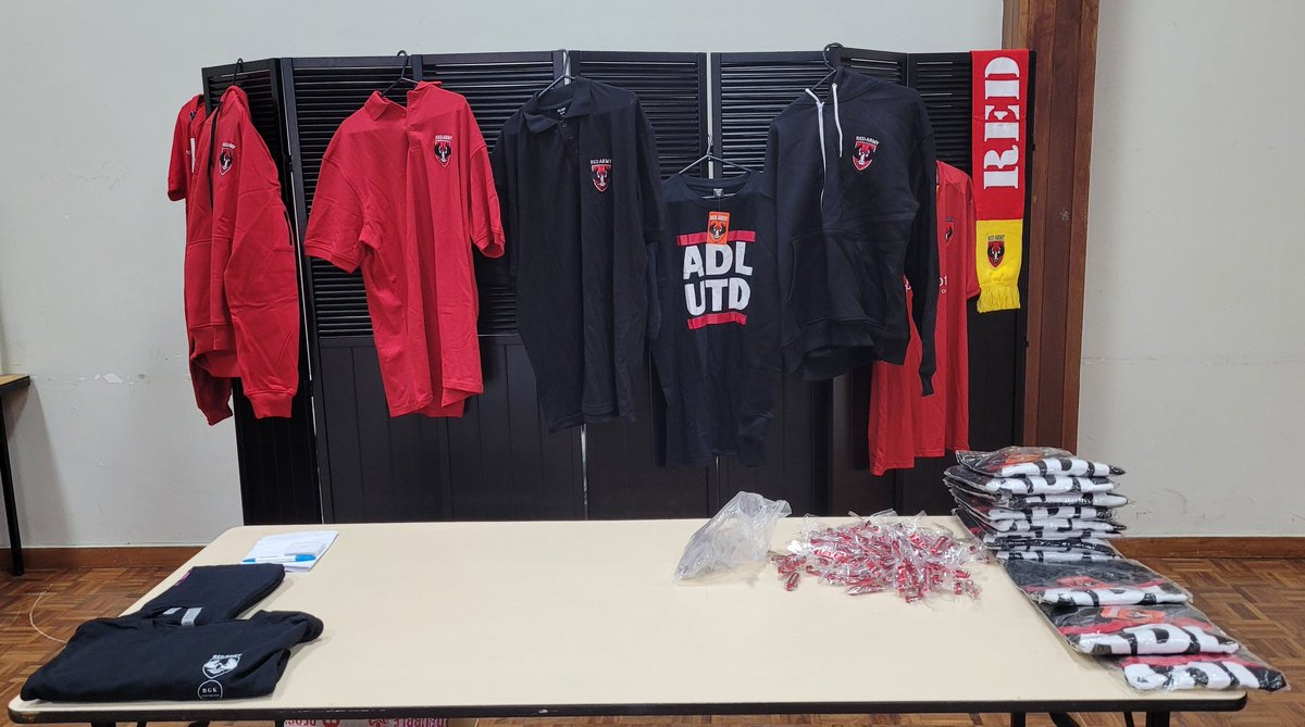 Last home game of the season.
20 years on.
20% off merch, how good!