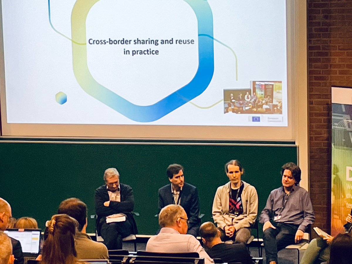 The Interoperable #Europe Academy in Leuven, Belgium, continues with a panel discussion on cross-border sharing and reuse in practice, featuring the @NordicInstitute CTO @pkivima. #interoperability #data #opensource #EU