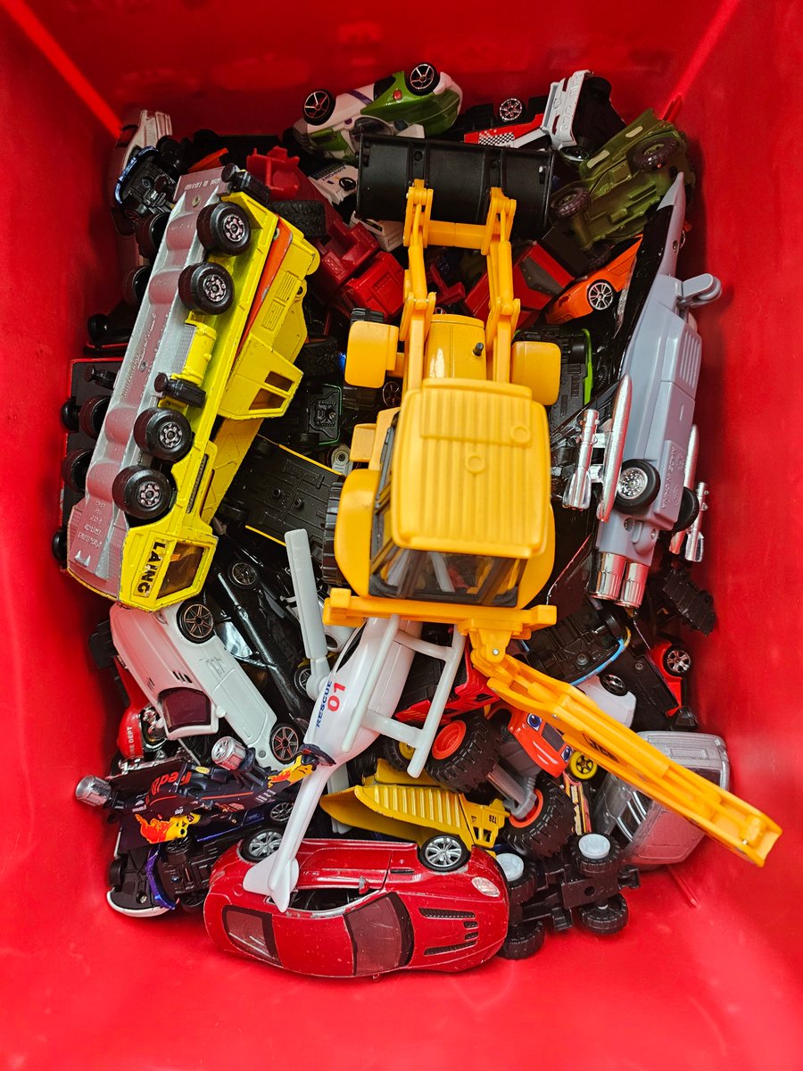 Low Ash Primary tweet media