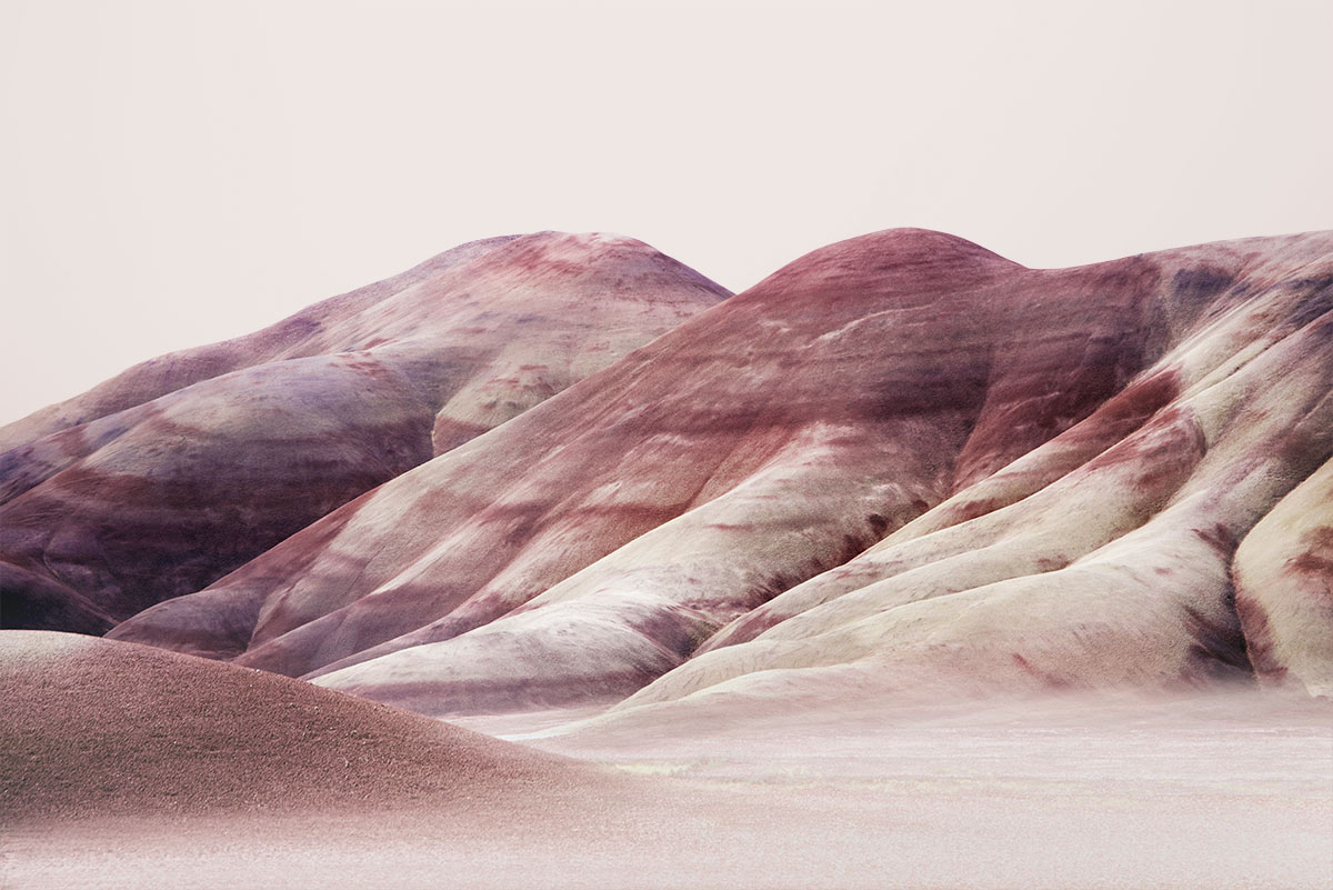 Solstice, une série photographique sur le désert américain À découvrir en images ici : bit.ly/3VUKhps #art #photography #landscape #american #desert #nature #US