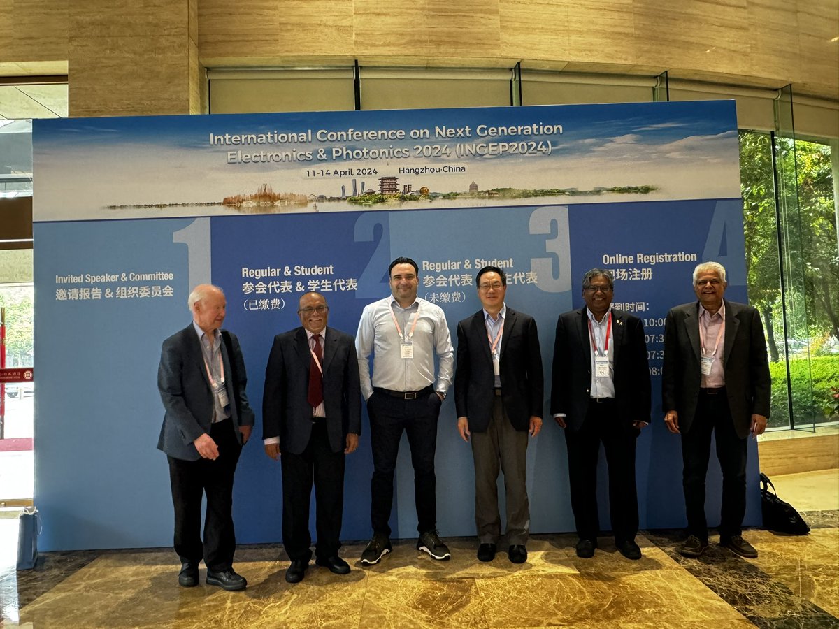 EKymakis's tweet image. Keynote speaker at International Conference on Next-Generation Electronics &amp;amp; Photonics at Hangzhou, China.
It is a privilege to be together with Profs. Z.L. Wang, John Robertson, Ravi Silva , Arokia Nathan and Gehan Amaratunga.
Special thanks for Gehan for his continous support