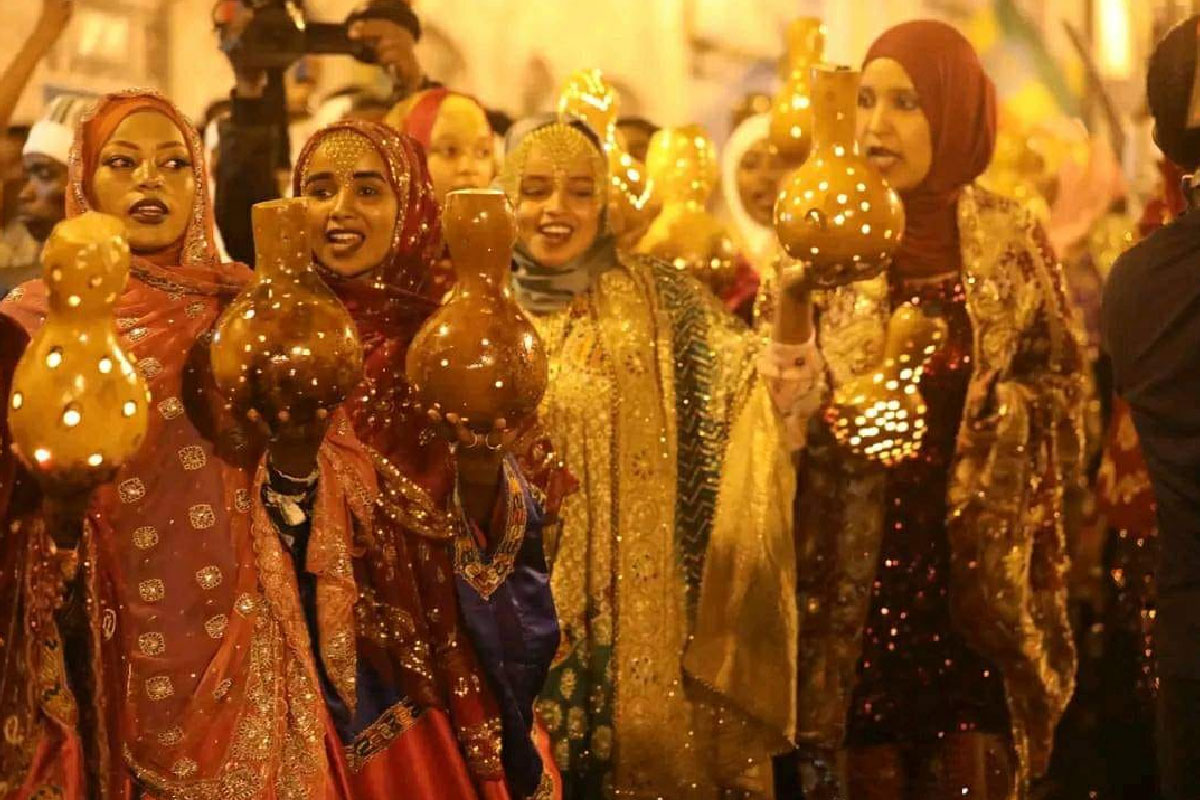 Shuwalid Festival
Experience the vibrant traditions and rich cultural heritage of the Shuwalid festival in Harar, a celebration that has been recognized as an intangible world Cultural Heritage.
#LandOfOrigins #VisitHarar #Harar #shuwalid #EthiopianHolidays