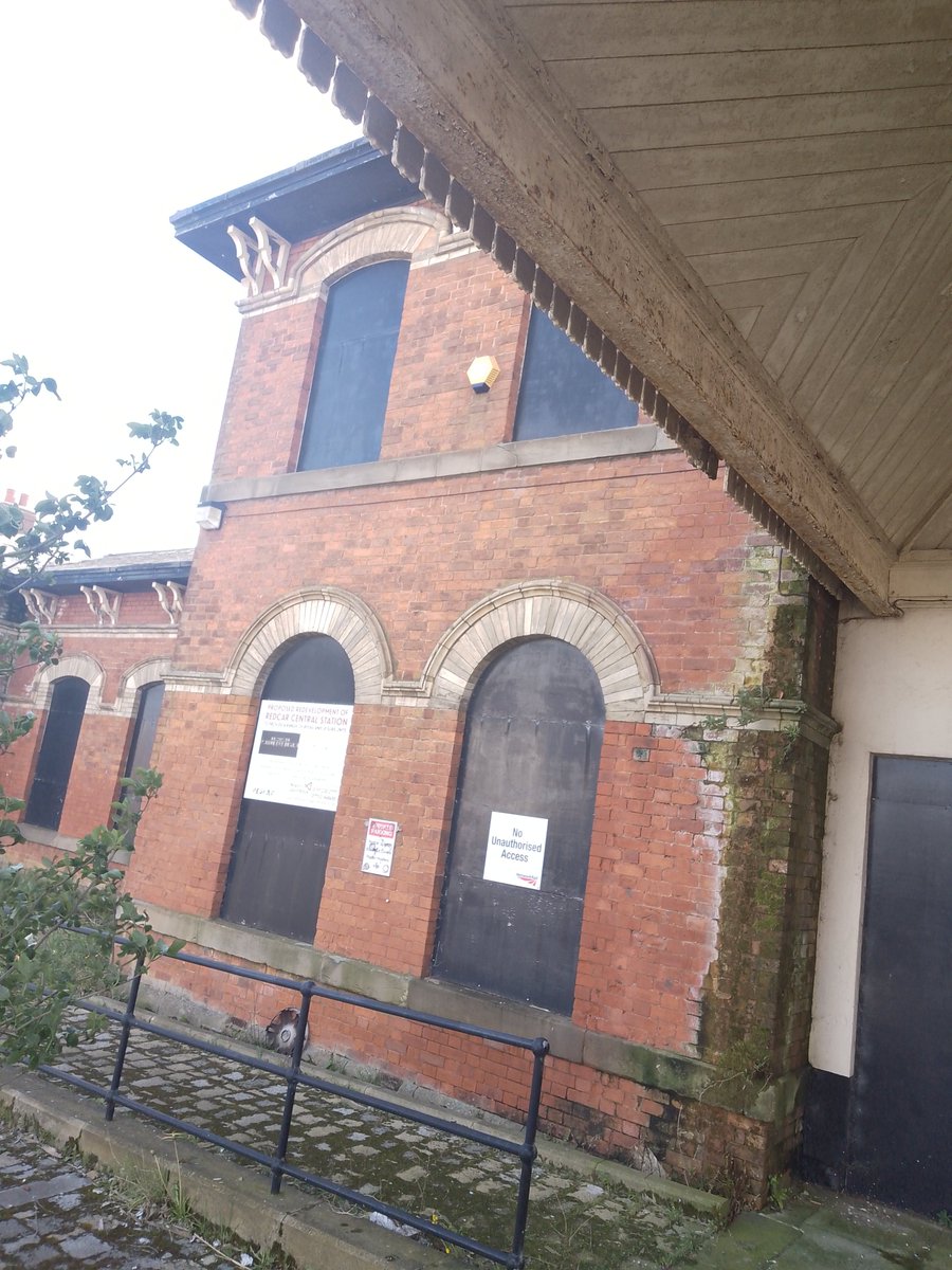 4⃣0⃣Tweets about #LemonTop

1⃣8⃣3 years ago Jacob promised the refurbishment of Redcar Central railway station.

I visited it last Sunday and he hasn't touched it

It is now in a dangerous condition

His promises mean nothing

#HouchenOut #BinBen #TeessideResistance #ToriesOut645