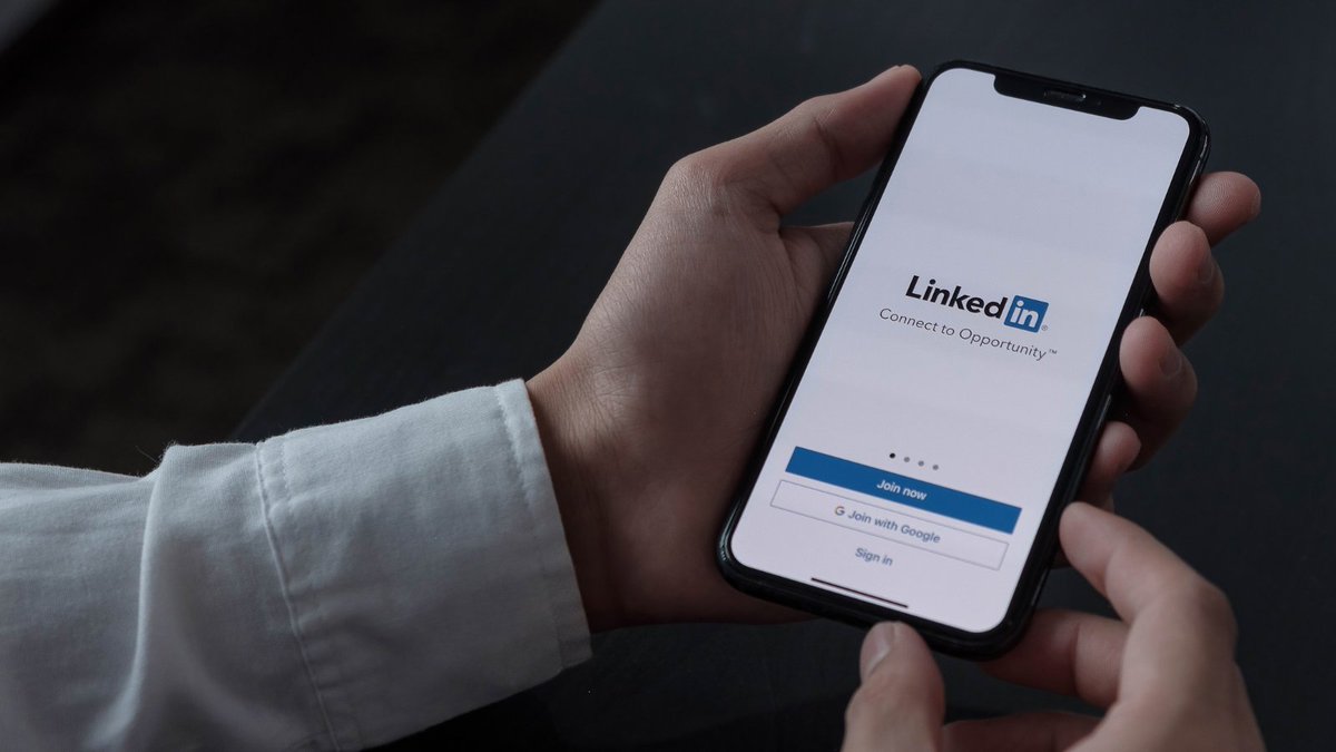 Discover how to get the most out of #LinkedIn at our two-day webinar, on Tuesday 4 and Thursday 6 June, where we will be exploring: 🖥️ Crafting captivating content 👥 Engaging staff and volunteers 📈 Gauging your LinkedIn wins Secure your spot from £60: t.ly/2Y2bb