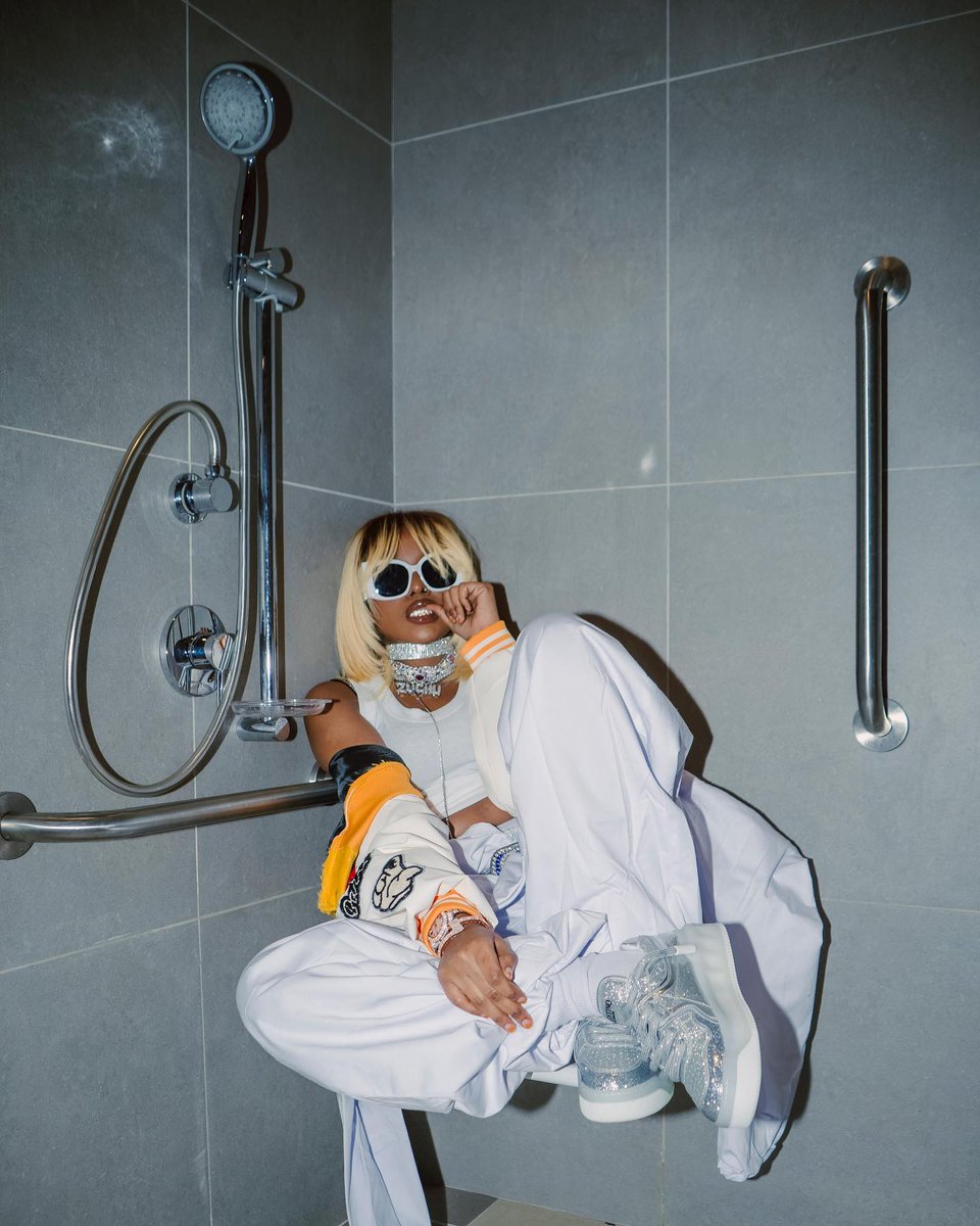 Zuchuvisuals tweet media