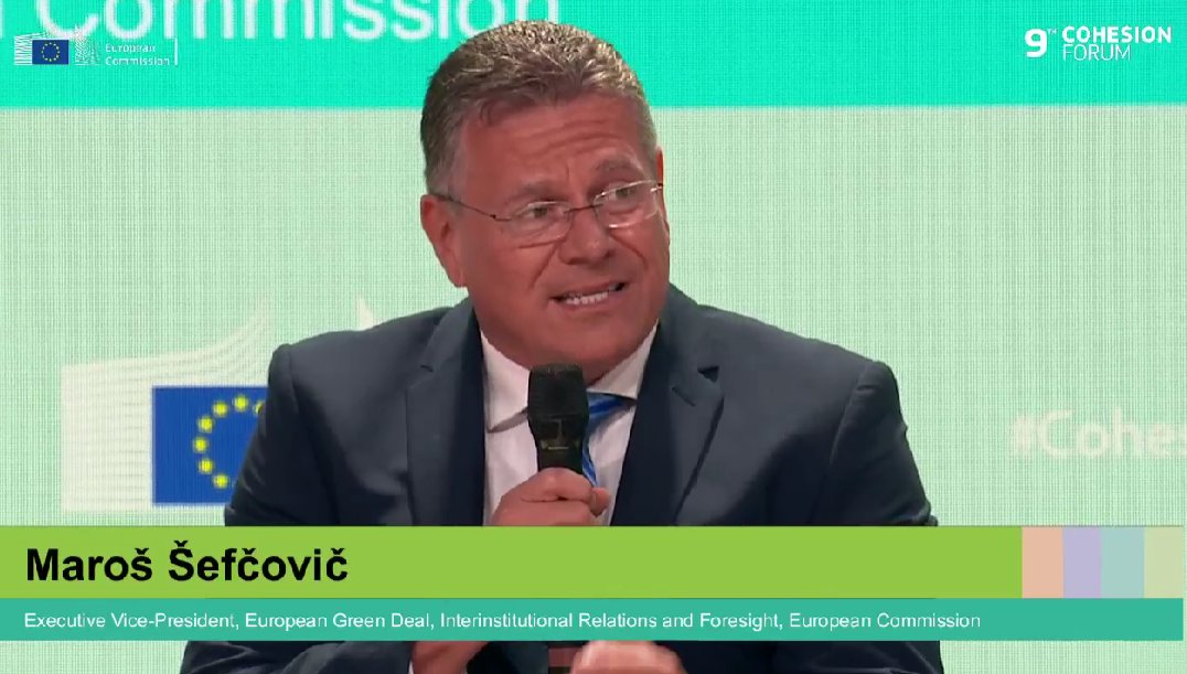 #CohesionForum | 🇪🇺Vice-President @MarosSefcovic In Slovakia we say: 'if you come in time, you are helping twice' #CohesionPolicy efforts are not only enhancing the + perception of EU, but also reaffirming #EUsolidarity. It is key in addressing climate-related challenges.