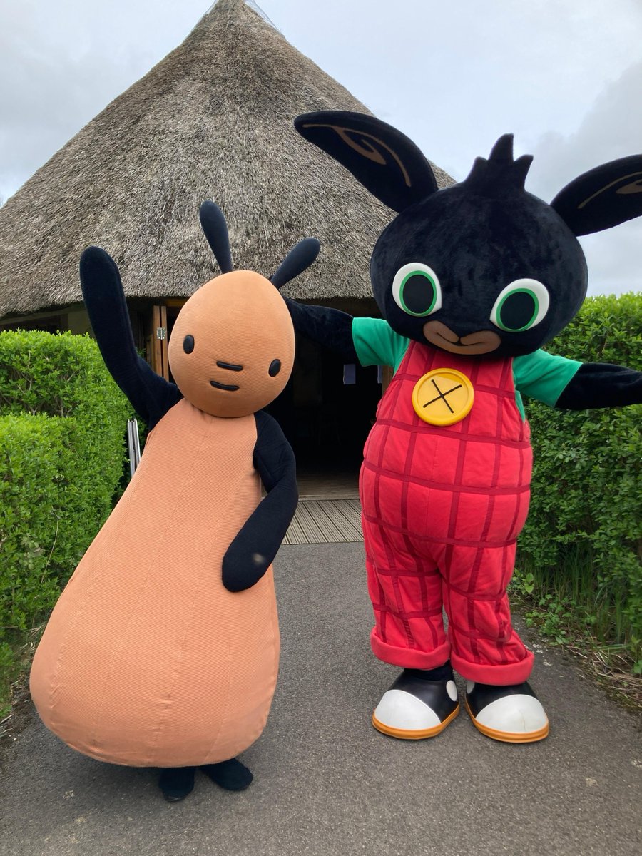 More Bing & Flop meet and greets today at 11.30 am, 1.30 pm & 3.30 pm! Details at ow.ly/VsOv50ReLYo @bingbunny @acamarfilms #BingWWT #ThingsToDo #FamilyFun #Easter #EasterHolidays