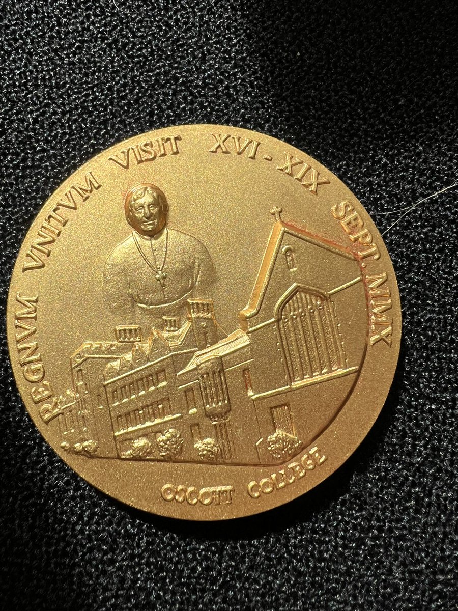 Two Vatican medal visit Pope Benedict XVI to Great Britain 2012 

£35 Each 

#popebenedict #medal #vintage #vintagemedal #portobello #EDINBURGH #Friday