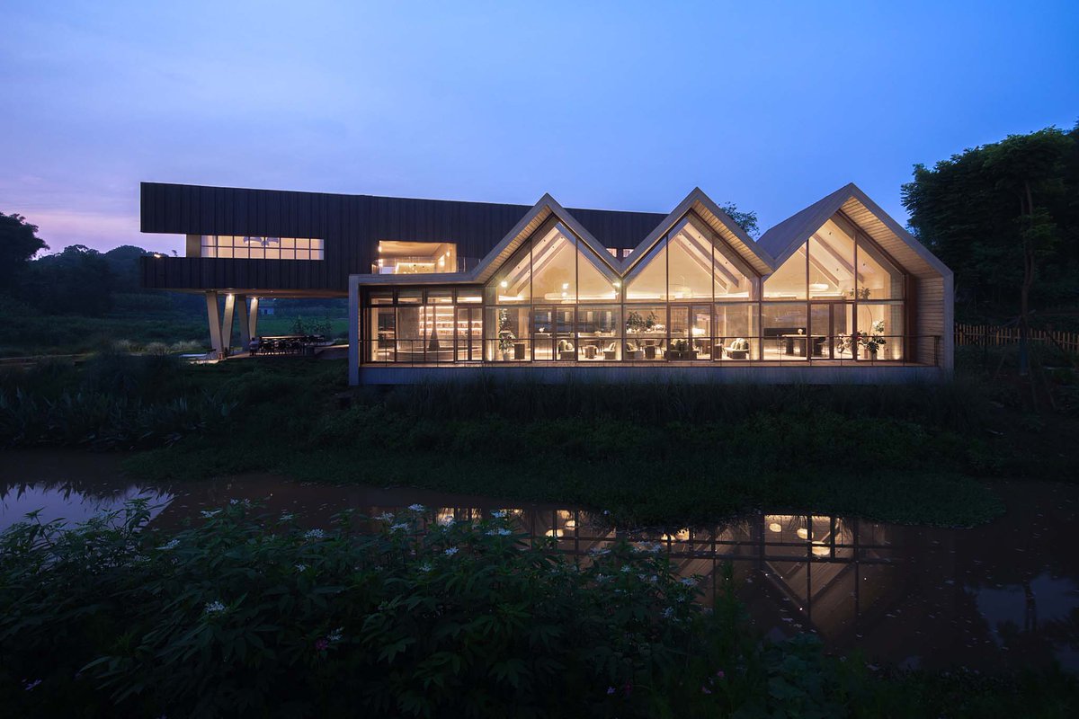 arcfly_ft's tweet photo. JOYBO’s Farm in Baisha, #Chongqing, #China, designed by WT Architects
https://t.co/Sj2HHr3sBv
Photographs: Arch-Exist Photography, INSPACE, WT Architects, Architect Biao He
#architecture https://t.co/fhgPCnreZm