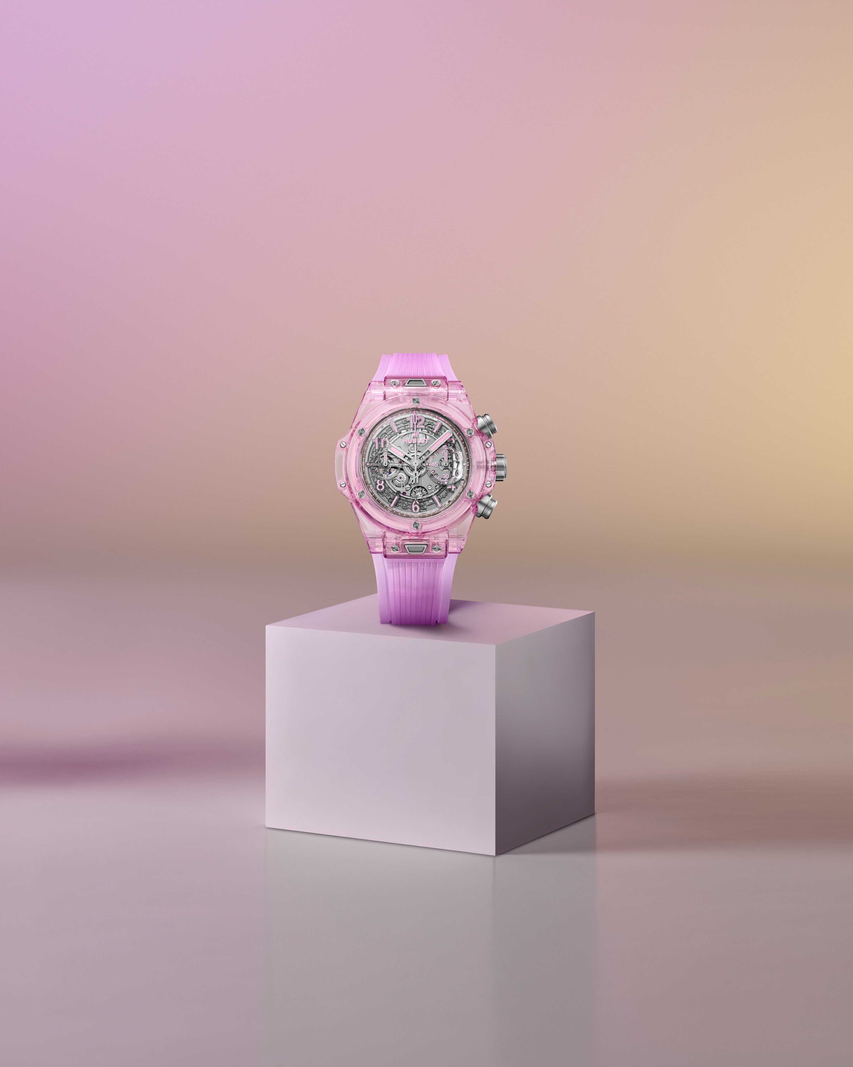 Hublot on X Introducing the Big Bang Unico Pink Sapphire in a stunning translucent light pink colour. The perfect combination of style and precision the timepiece houses the technical Unico movement 1...