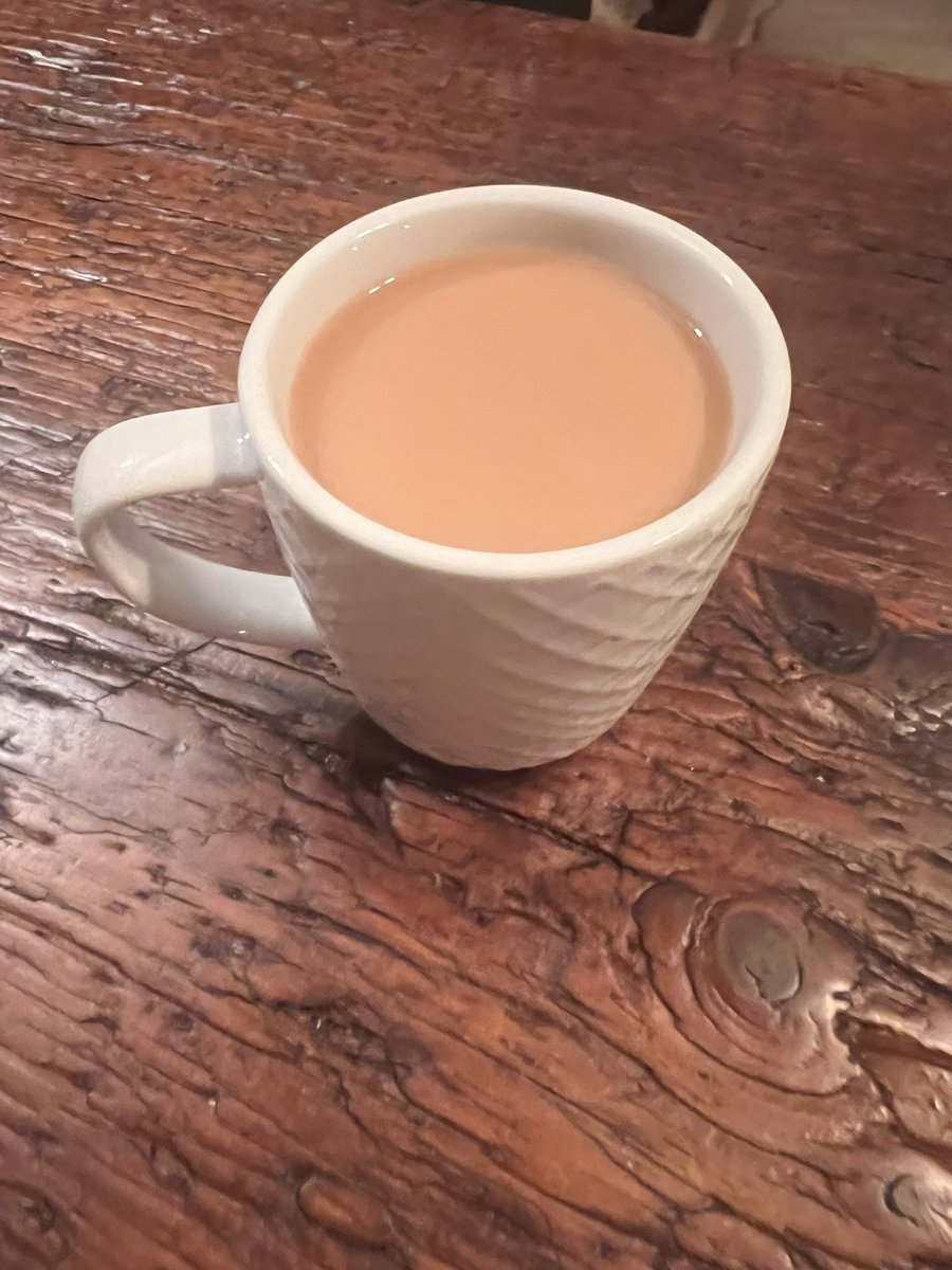 .@Smallishbeans Grian made me a cup of Yorkshire tea, Yorkshire tea is lovely